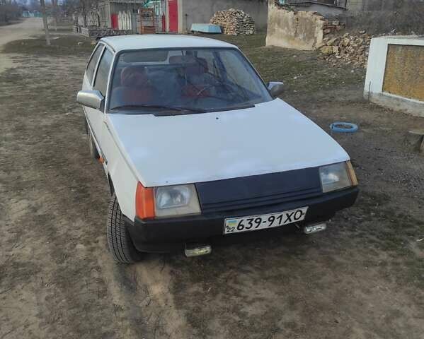 Белый ЗАЗ 1102 Таврия, объемом двигателя 1.1 л и пробегом 26 тыс. км за 550 $, фото 1 на Automoto.ua