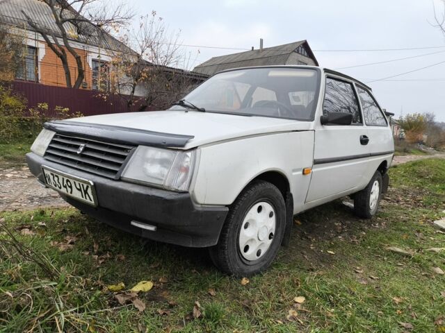 Белый ЗАЗ 1102 Таврия, объемом двигателя 0 л и пробегом 86 тыс. км за 215 $, фото 1 на Automoto.ua