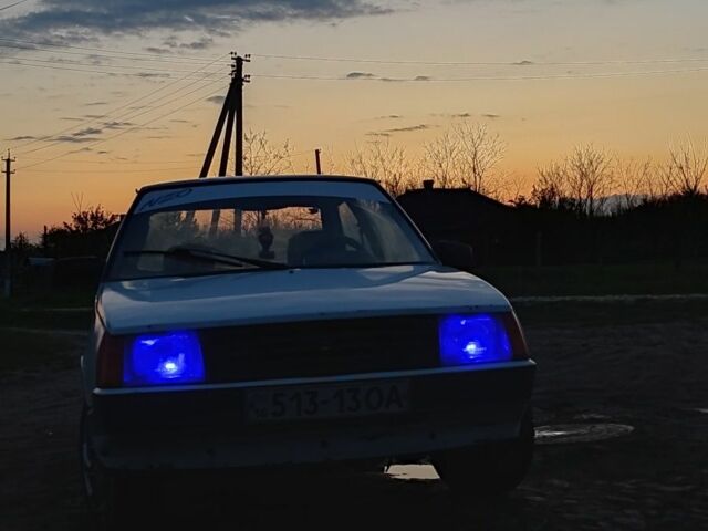 Белый ЗАЗ 1102 Таврия, объемом двигателя 1.1 л и пробегом 50 тыс. км за 504 $, фото 1 на Automoto.ua
