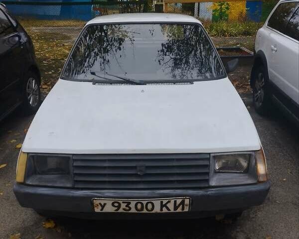 Белый ЗАЗ 1102 Таврия, объемом двигателя 1.2 л и пробегом 83 тыс. км за 527 $, фото 1 на Automoto.ua