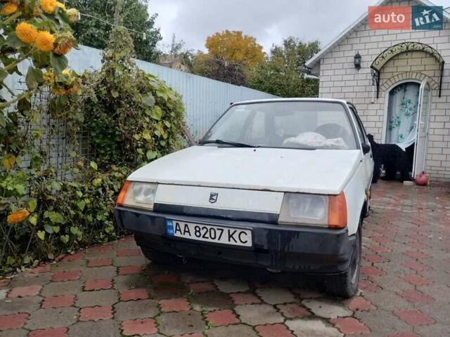 Белый ЗАЗ 1102 Таврия, объемом двигателя 1.1 л и пробегом 99 тыс. км за 361 $, фото 1 на Automoto.ua