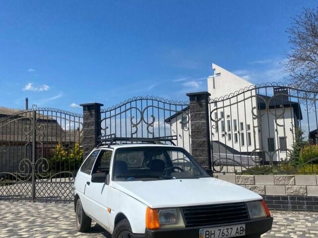 Белый ЗАЗ 1102 Таврия, объемом двигателя 1 л и пробегом 171 тыс. км за 700 $, фото 1 на Automoto.ua