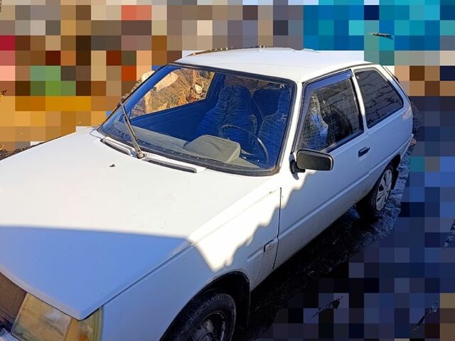 Белый ЗАЗ 1102 Таврия, объемом двигателя 1.1 л и пробегом 100 тыс. км за 730 $, фото 1 на Automoto.ua