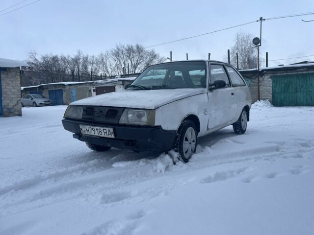 Белый ЗАЗ 1102 Таврия, объемом двигателя 1.2 л и пробегом 140 тыс. км за 450 $, фото 1 на Automoto.ua