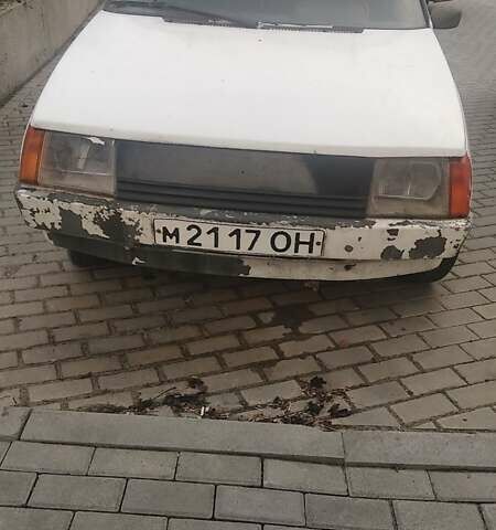 Білий ЗАЗ 1102 Таврія, об'ємом двигуна 1.2 л та пробігом 160 тис. км за 361 $, фото 1 на Automoto.ua