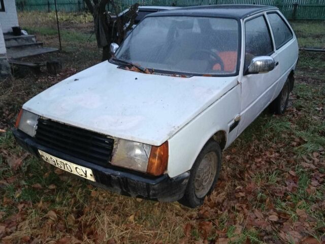 Білий ЗАЗ 1102 Таврія, об'ємом двигуна 0 л та пробігом 300 тис. км за 481 $, фото 1 на Automoto.ua