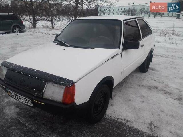 Белый ЗАЗ 1102 Таврия, объемом двигателя 1.1 л и пробегом 250 тыс. км за 550 $, фото 1 на Automoto.ua