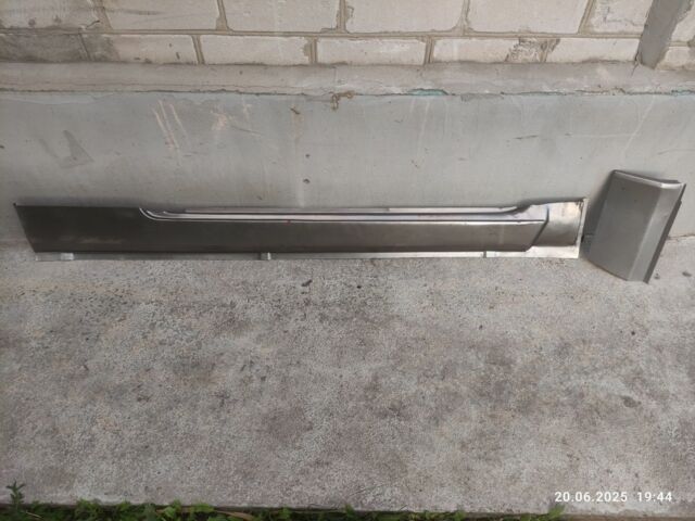 Белый ЗАЗ 1102 Таврия, объемом двигателя 1.1 л и пробегом 300 тыс. км за 216 $, фото 1 на Automoto.ua