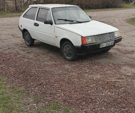 Білий ЗАЗ 1102 Таврія, об'ємом двигуна 1.1 л та пробігом 160 тис. км за 339 $, фото 1 на Automoto.ua