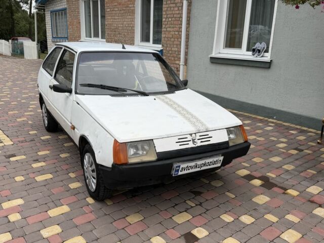 Білий ЗАЗ 1102 Таврія, об'ємом двигуна 1.1 л та пробігом 207 тис. км за 422 $, фото 1 на Automoto.ua