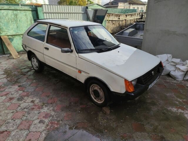 Білий ЗАЗ 1102 Таврія, об'ємом двигуна 1.1 л та пробігом 95 тис. км за 358 $, фото 1 на Automoto.ua