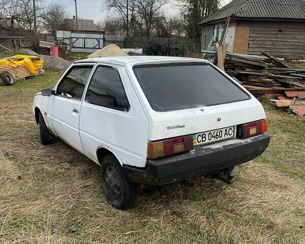 Белый ЗАЗ 1102 Таврия, объемом двигателя 1.2 л и пробегом 121 тыс. км за 400 $, фото 1 на Automoto.ua