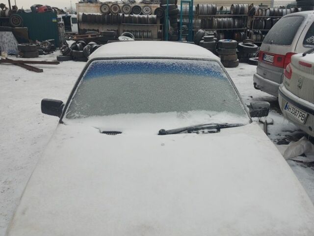 Белый ЗАЗ 1102 Таврия, объемом двигателя 1 л и пробегом 223 тыс. км за 325 $, фото 1 на Automoto.ua