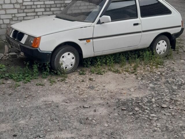 Белый ЗАЗ 1102 Таврия, объемом двигателя 0 л и пробегом 100 тыс. км за 1309 $, фото 1 на Automoto.ua