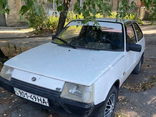 Белый ЗАЗ 1102 Таврия, объемом двигателя 1.1 л и пробегом 100 тыс. км за 534 $, фото 1 на Automoto.ua