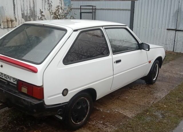 Білий ЗАЗ 1102 Таврія, об'ємом двигуна 1.1 л та пробігом 1000 тис. км за 700 $, фото 1 на Automoto.ua