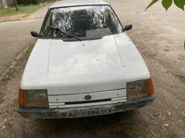 Белый ЗАЗ 1102 Таврия, объемом двигателя 0 л и пробегом 300 тыс. км за 450 $, фото 1 на Automoto.ua