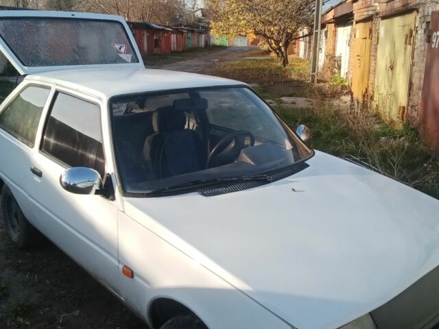 Белый ЗАЗ 1102 Таврия, объемом двигателя 1.2 л и пробегом 156 тыс. км за 550 $, фото 1 на Automoto.ua