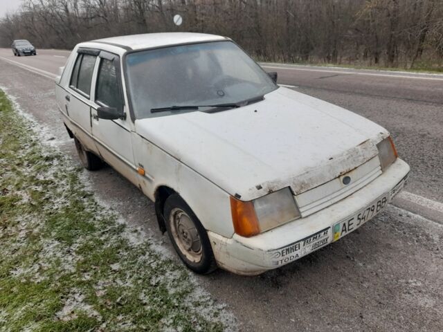 Білий ЗАЗ 1102 Таврія, об'ємом двигуна 0 л та пробігом 2 тис. км за 301 $, фото 1 на Automoto.ua