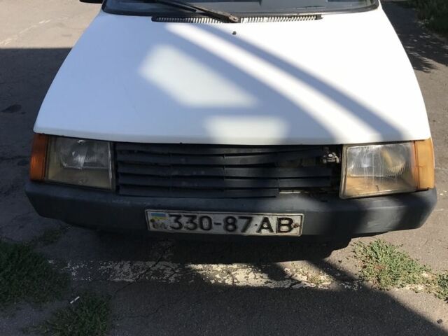 Білий ЗАЗ 1102 Таврія, об'ємом двигуна 1.2 л та пробігом 185 тис. км за 560 $, фото 1 на Automoto.ua