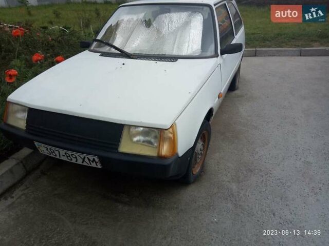 Белый ЗАЗ 1102 Таврия, объемом двигателя 1.2 л и пробегом 65 тыс. км за 400 $, фото 1 на Automoto.ua