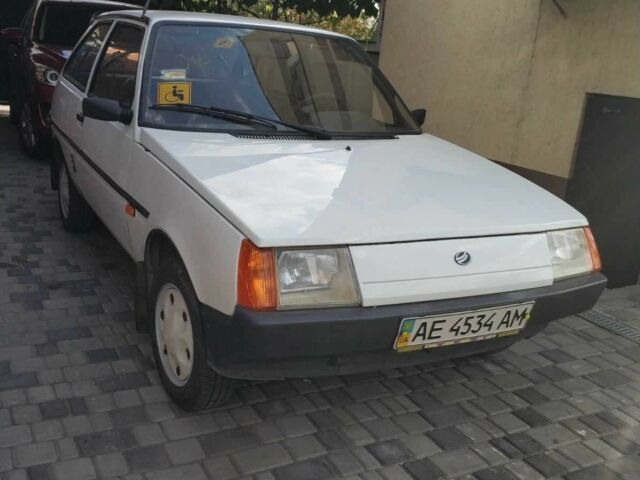 Білий ЗАЗ 1102 Таврія, об'ємом двигуна 1.2 л та пробігом 12 тис. км за 2100 $, фото 1 на Automoto.ua