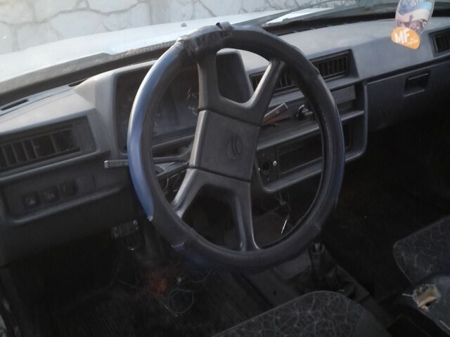 ЗАЗ 1102 Таврия 2004 в Кривом Роге на Automoto.ua Белый ЗАЗ 1102 Таврия, объемом двигателя 1.2 л и пробегом 98 тыс. км за 358 $, фото 1 на Automoto.ua