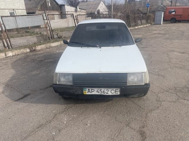 Белый ЗАЗ 1102 Таврия, объемом двигателя 10 л и пробегом 3 тыс. км за 407 $, фото 1 на Automoto.ua