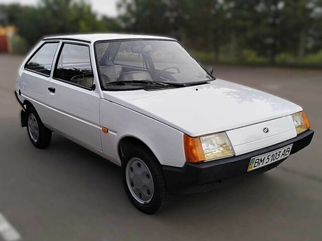Белый ЗАЗ 1102 Таврия, объемом двигателя 1.1 л и пробегом 3 тыс. км за 2600 $, фото 1 на Automoto.ua