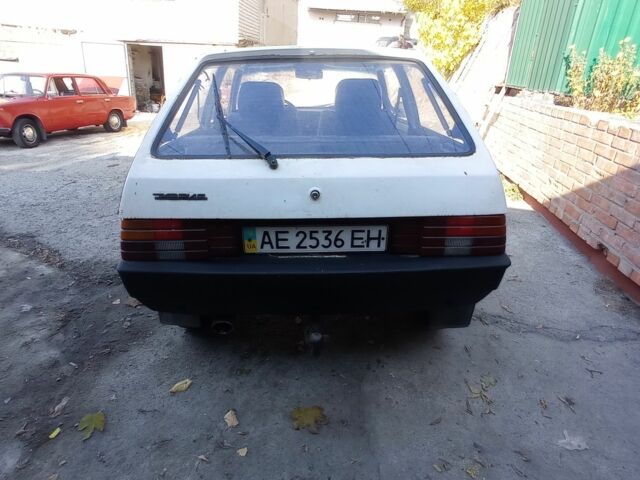 Белый ЗАЗ 1102 Таврия, объемом двигателя 1.2 л и пробегом 123 тыс. км за 299 $, фото 1 на Automoto.ua