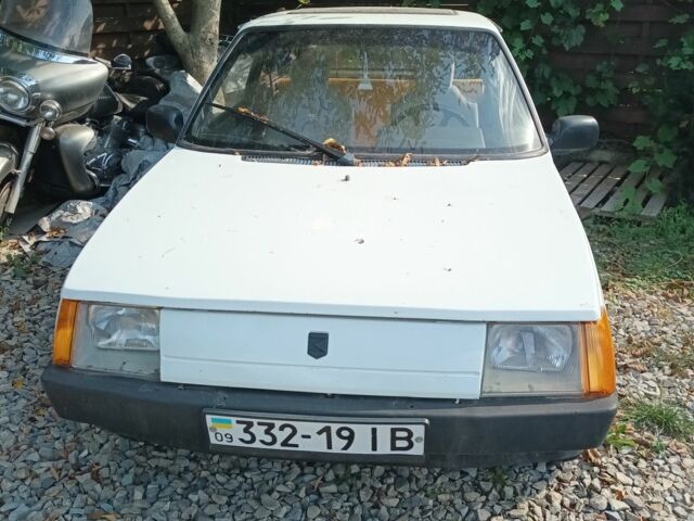 Белый ЗАЗ 1102 Таврия, объемом двигателя 0 л и пробегом 20 тыс. км за 700 $, фото 1 на Automoto.ua
