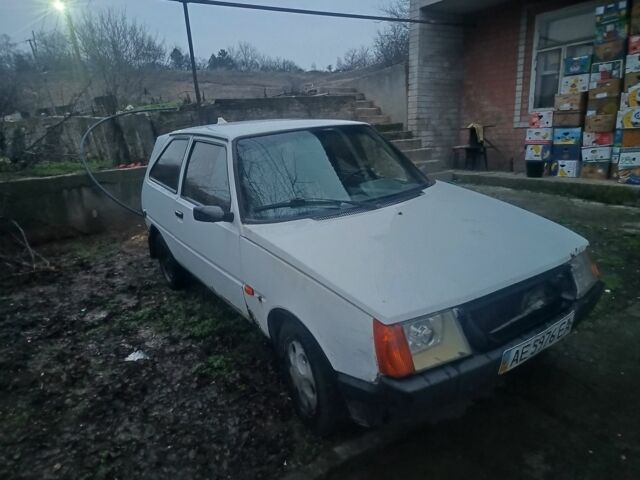 Белый ЗАЗ 1102 Таврия, объемом двигателя 1.2 л и пробегом 200 тыс. км за 475 $, фото 1 на Automoto.ua