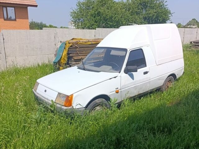 Белый ЗАЗ 1102 Таврия, объемом двигателя 0 л и пробегом 150 тыс. км за 1000 $, фото 1 на Automoto.ua