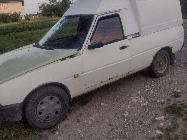 Білий ЗАЗ 1102 Таврія, об'ємом двигуна 0 л та пробігом 220 тис. км за 492 $, фото 1 на Automoto.ua