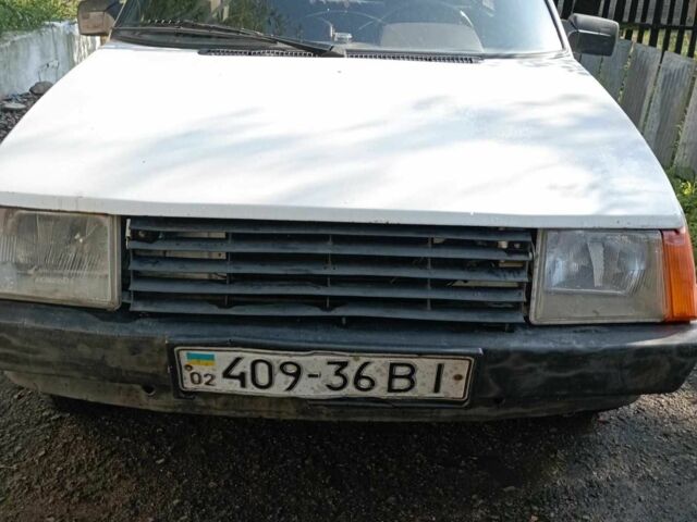 Белый ЗАЗ 1102 Таврия, объемом двигателя 1.2 л и пробегом 362 тыс. км за 361 $, фото 1 на Automoto.ua