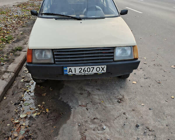 Бежевий ЗАЗ 1102 Таврія, об'ємом двигуна 1.09 л та пробігом 100 тис. км за 520 $, фото 1 на Automoto.ua