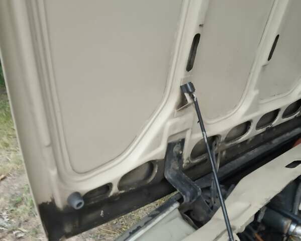 Бежевий ЗАЗ 1102 Таврія, об'ємом двигуна 1.1 л та пробігом 100 тис. км за 910 $, фото 1 на Automoto.ua