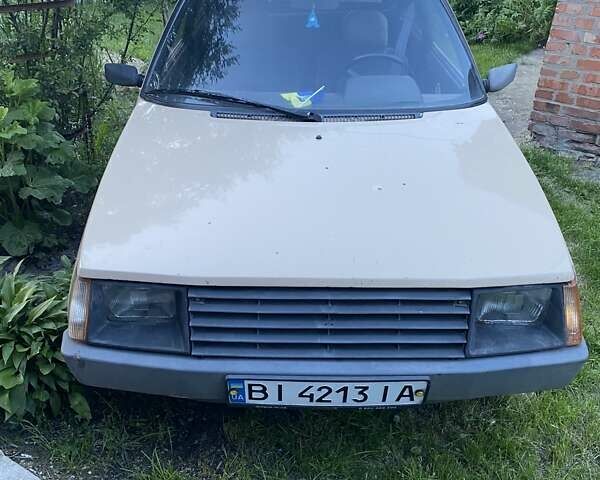 Бежевый ЗАЗ 1102 Таврия, объемом двигателя 1.09 л и пробегом 47 тыс. км за 851 $, фото 1 на Automoto.ua
