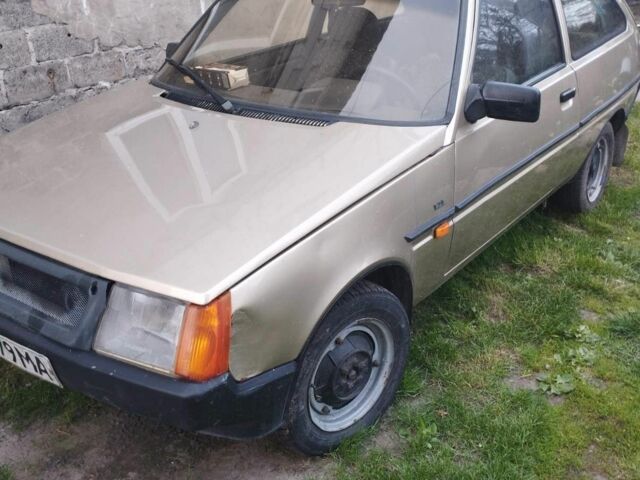 Бежевий ЗАЗ 1102 Таврія, об'ємом двигуна 1.1 л та пробігом 123 тис. км за 900 $, фото 1 на Automoto.ua
