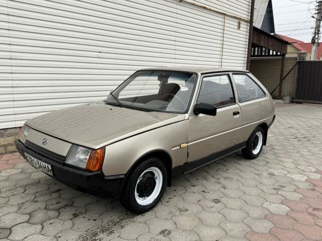 Бежевый ЗАЗ 1102 Таврия, объемом двигателя 1.2 л и пробегом 80 тыс. км за 477 $, фото 1 на Automoto.ua