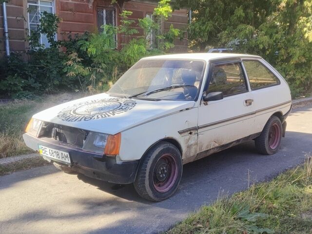 Бежевий ЗАЗ 1102 Таврія, об'ємом двигуна 1.1 л та пробігом 20 тис. км за 500 $, фото 1 на Automoto.ua