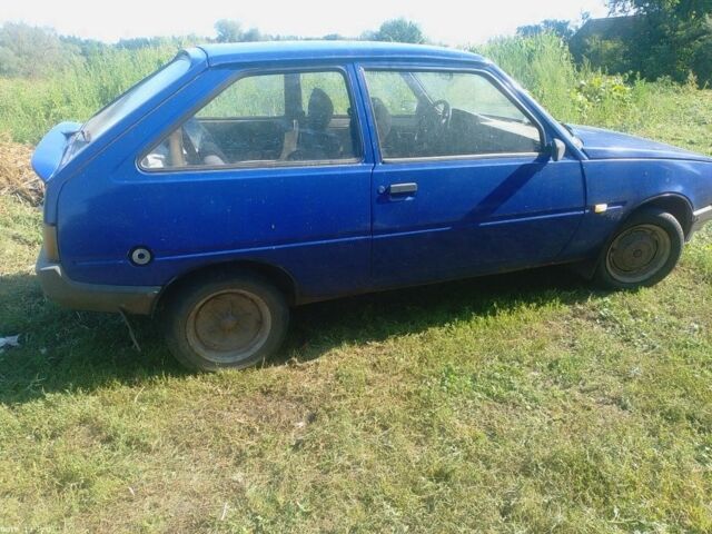 Фиолетовый ЗАЗ 1102 Таврия, объемом двигателя 0 л и пробегом 250 тыс. км за 473 $, фото 1 на Automoto.ua