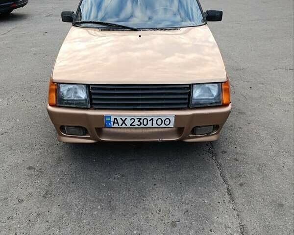 Коричневый ЗАЗ 1102 Таврия, объемом двигателя 1.09 л и пробегом 150 тыс. км за 750 $, фото 1 на Automoto.ua