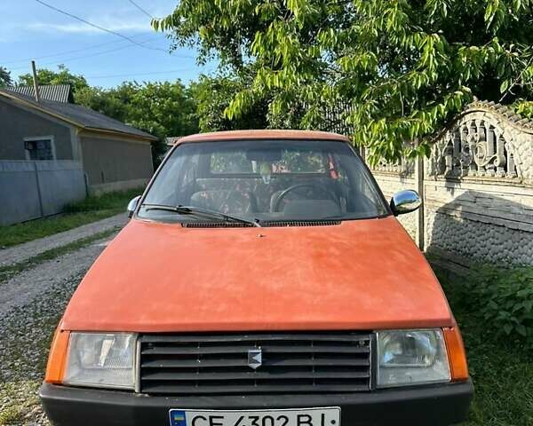 Красный ЗАЗ 1102 Таврия, объемом двигателя 1.2 л и пробегом 90 тыс. км за 563 $, фото 1 на Automoto.ua