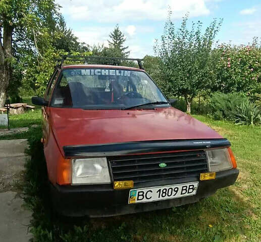 Красный ЗАЗ 1102 Таврия, объемом двигателя 0 л и пробегом 50 тыс. км за 400 $, фото 1 на Automoto.ua