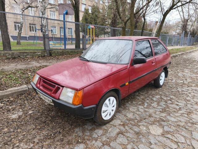 Красный ЗАЗ 1102 Таврия, объемом двигателя 1.1 л и пробегом 86 тыс. км за 355 $, фото 1 на Automoto.ua