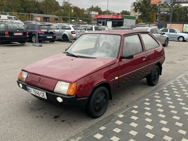 Червоний ЗАЗ 1102 Таврія, об'ємом двигуна 1.1 л та пробігом 200 тис. км за 724 $, фото 1 на Automoto.ua