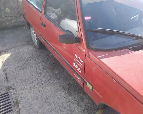 Красный ЗАЗ 1102 Таврия, объемом двигателя 0 л и пробегом 150 тыс. км за 250 $, фото 1 на Automoto.ua