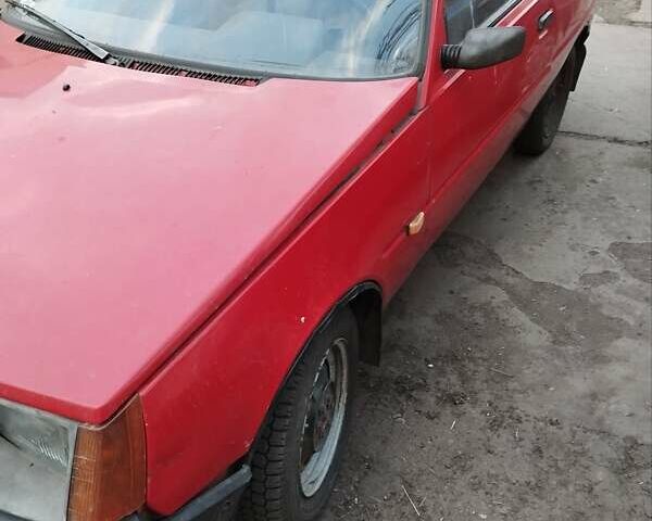 Красный ЗАЗ 1102 Таврия, объемом двигателя 1.2 л и пробегом 23 тыс. км за 600 $, фото 1 на Automoto.ua