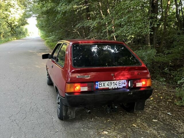 Красный ЗАЗ 1102 Таврия, объемом двигателя 1.1 л и пробегом 200 тыс. км за 1065 $, фото 1 на Automoto.ua